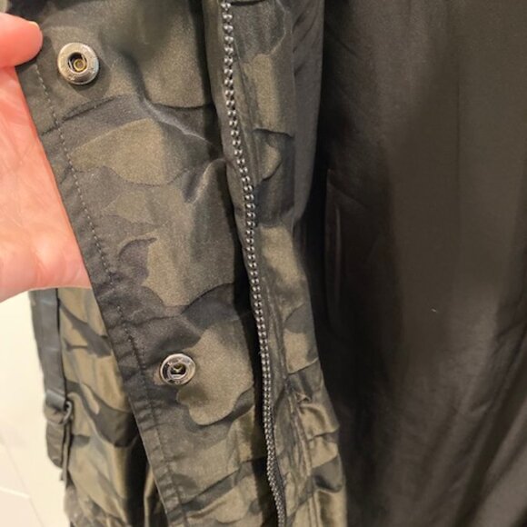 Blanc Noir Camo-Print Hooded Anorak Jacket - Picture 10 of 14